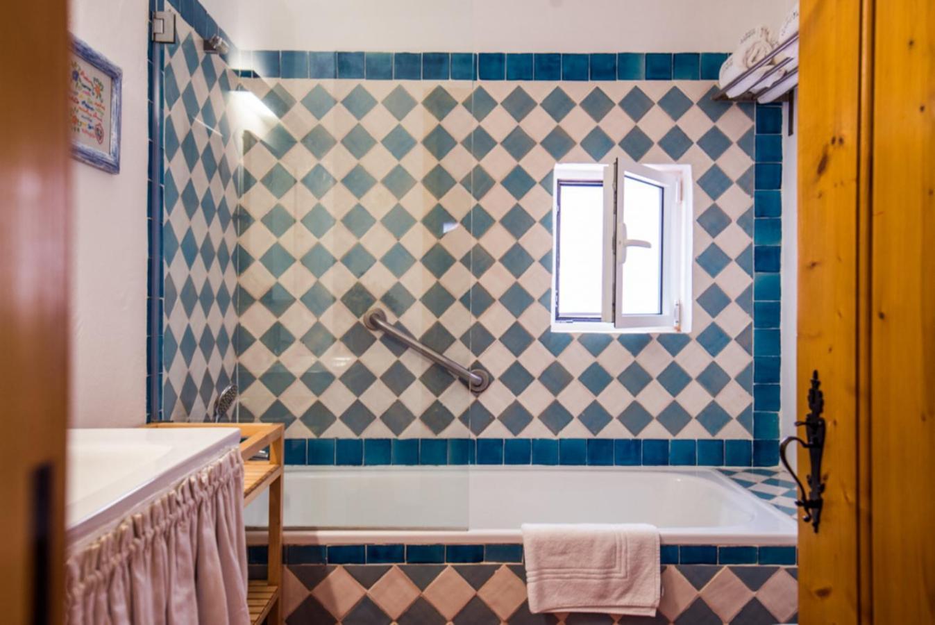 Affittacamere Casas De Juromenha Esterno foto
