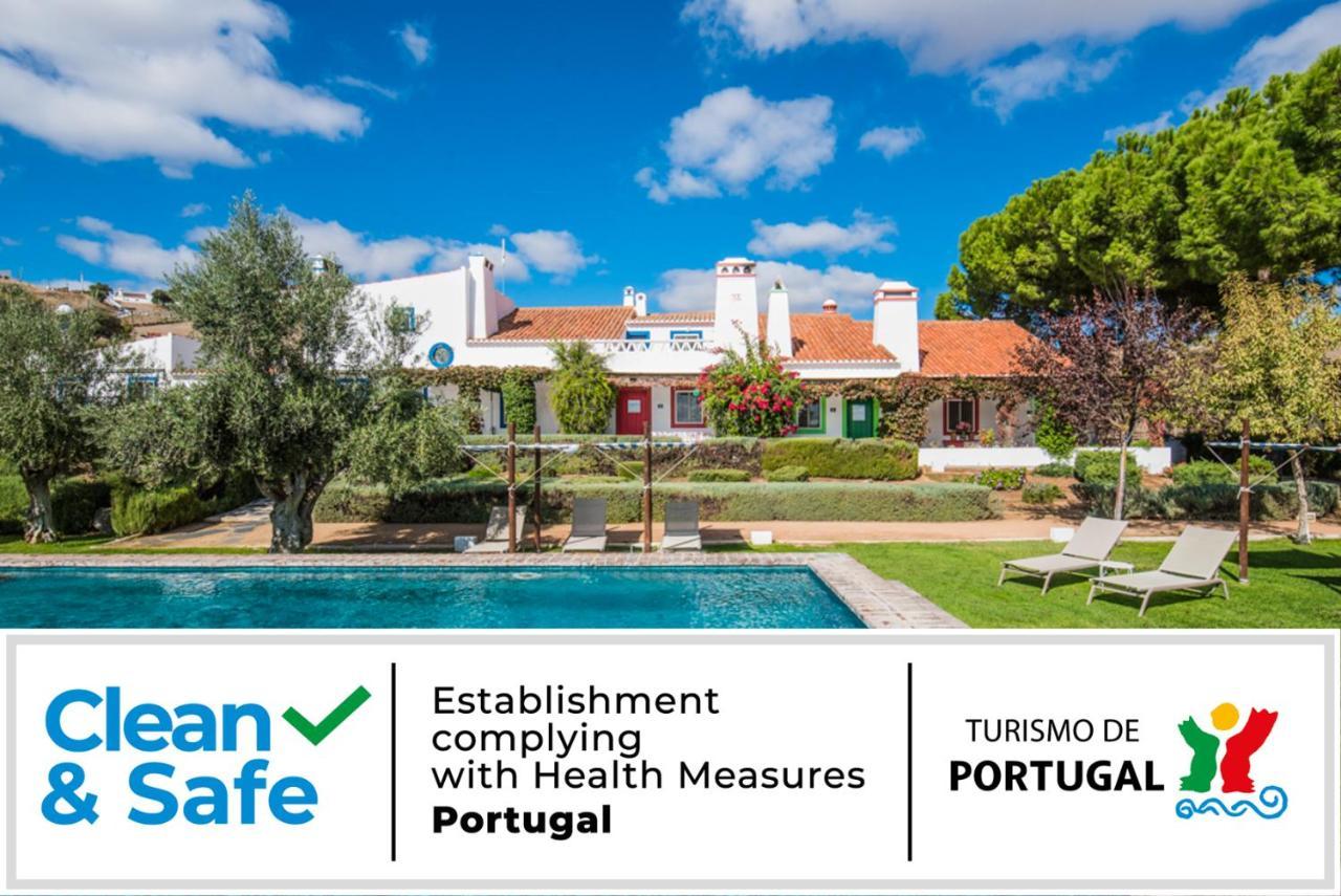 Affittacamere Casas De Juromenha Esterno foto